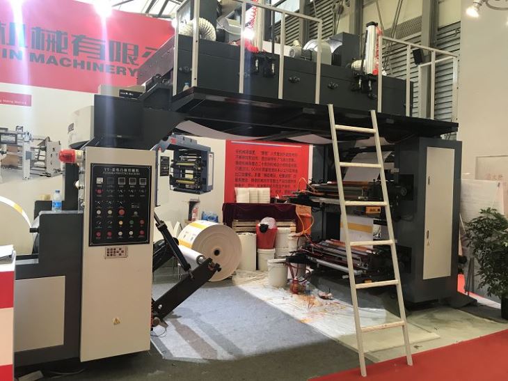 High Speed Four Color Flexo Printing Machine High Speed Four Color Flexo Printing Machine