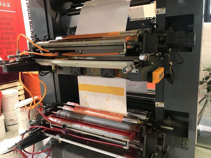 High Speed Four Color Flexo Printing Machine High Speed Four Color Flexo Printing Machine